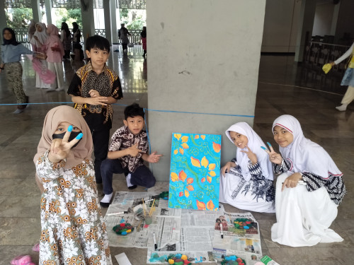 Hari Batik